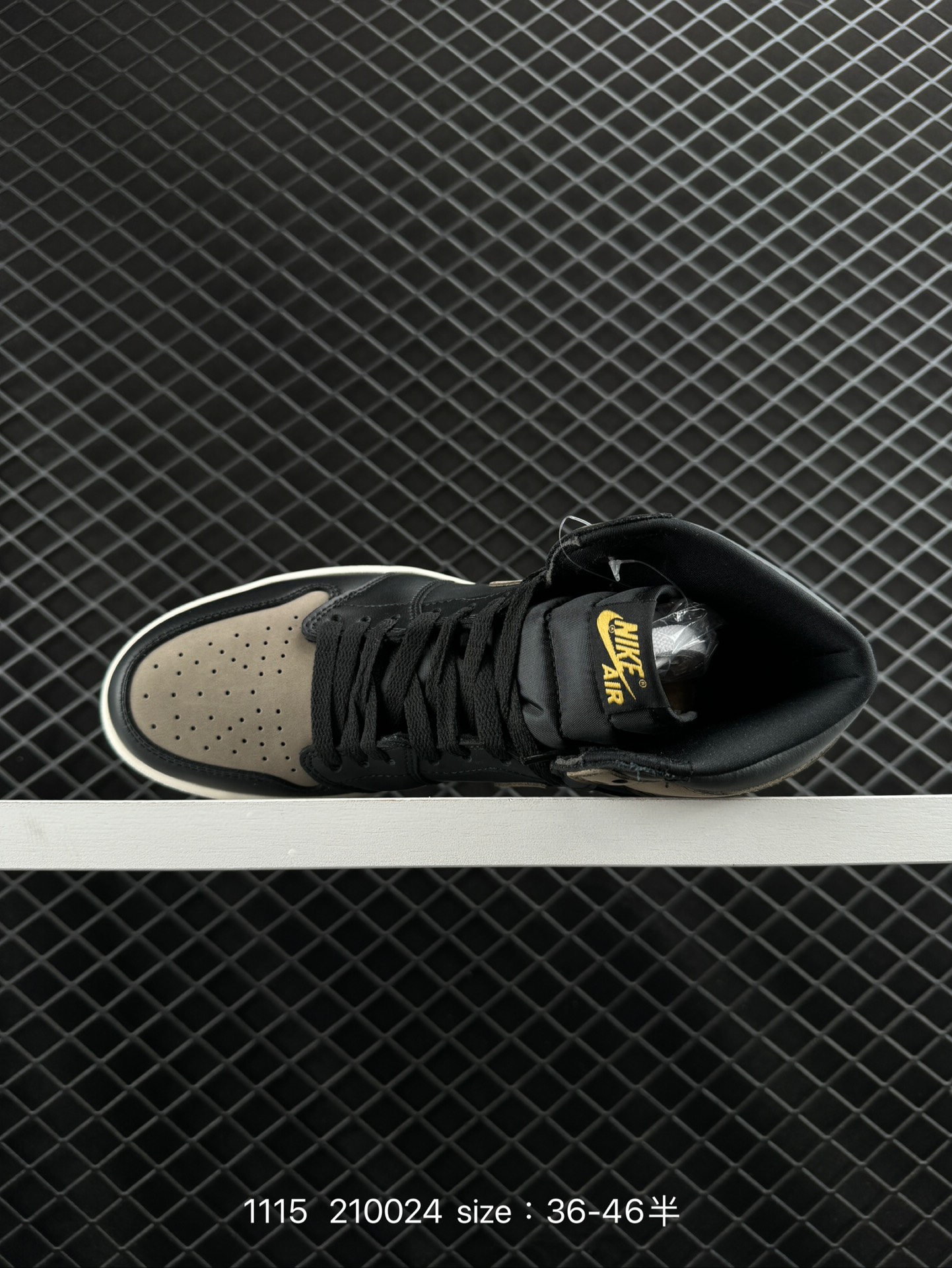 Nike AIR JORDAN 1 RETRO HIGH